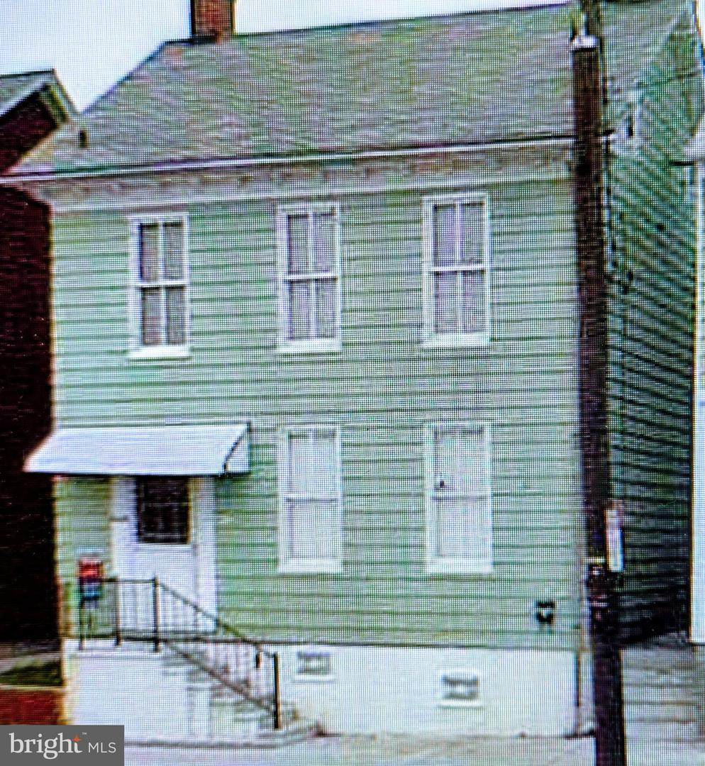 415 Broadway - Photo 1