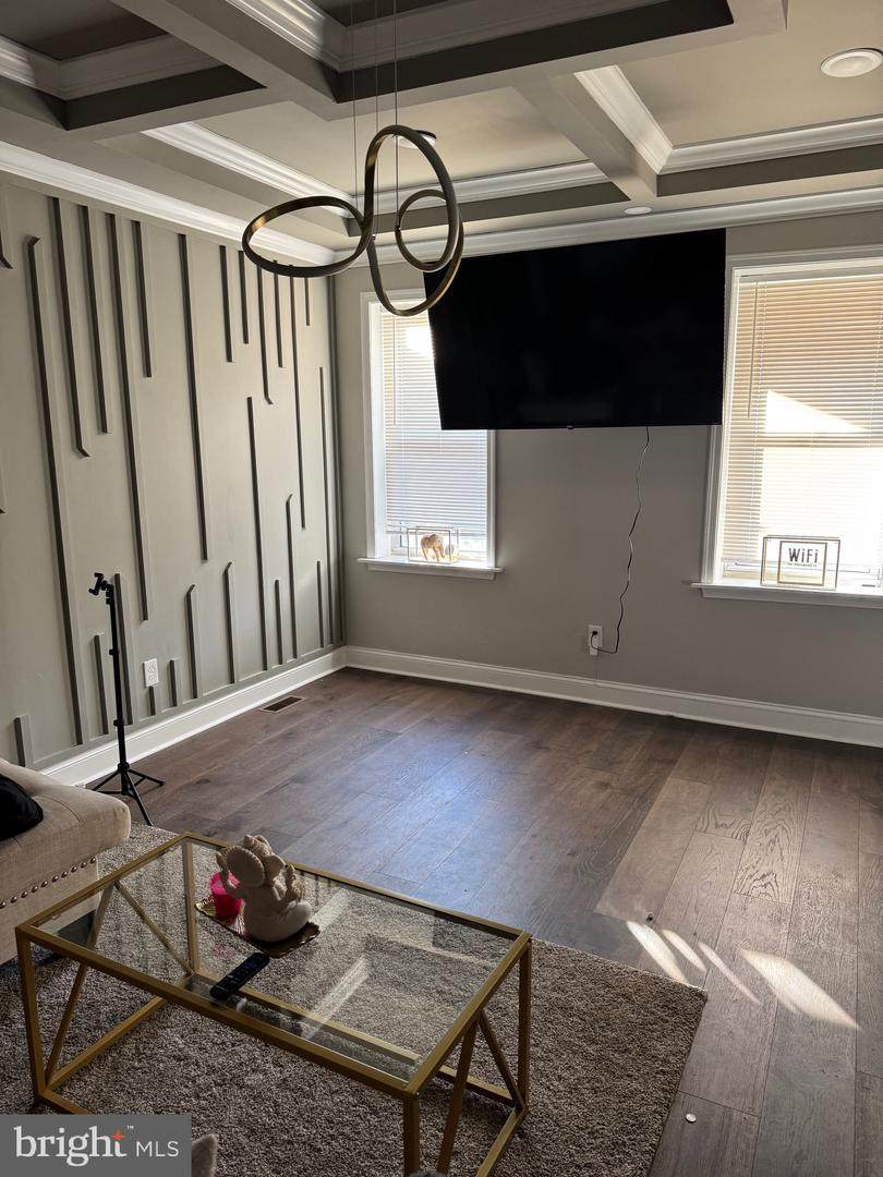 2412 Keyworth Avenue - Photo 1