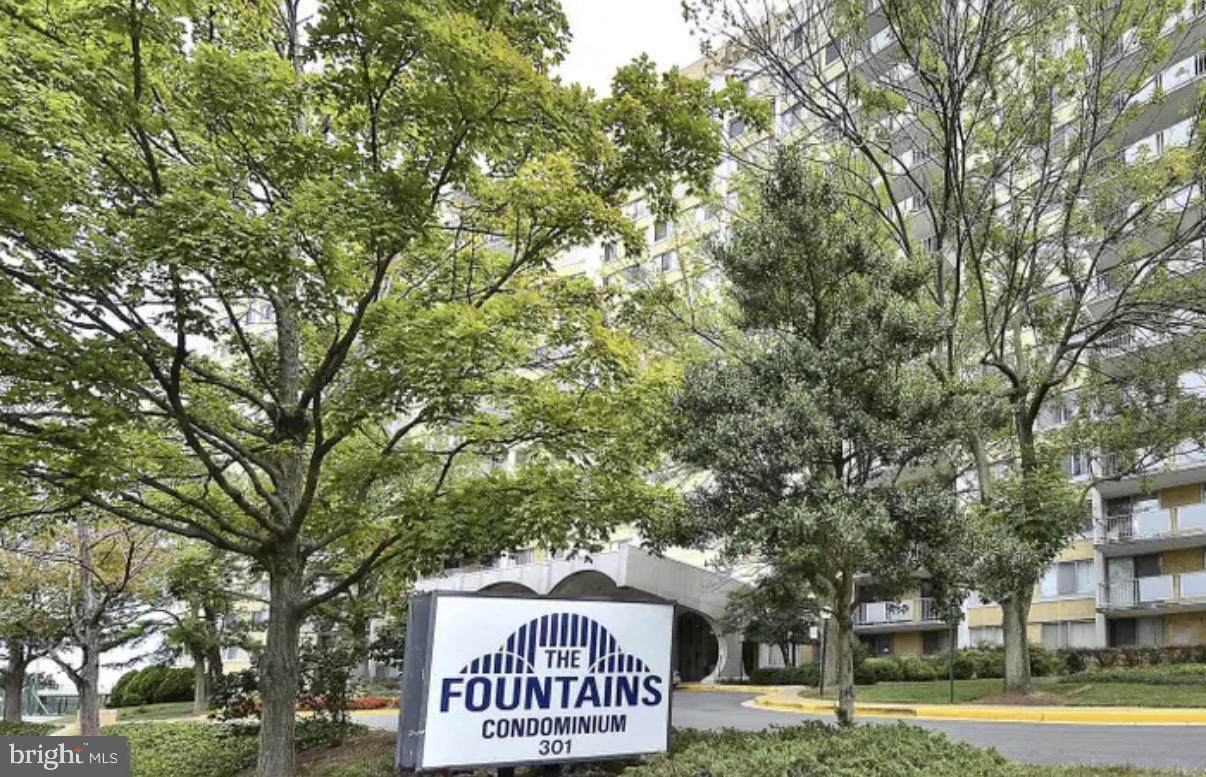 301 Beauregard Street - Photo 1