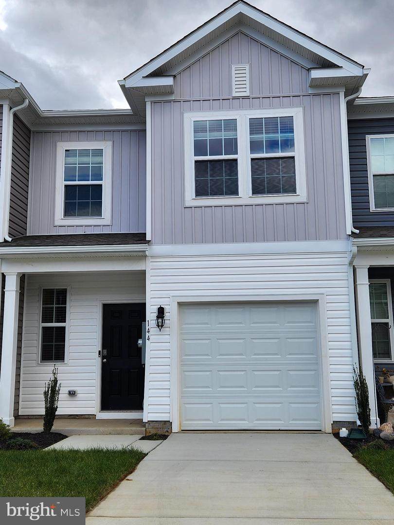 212 Caterpillar Dr - Photo 1