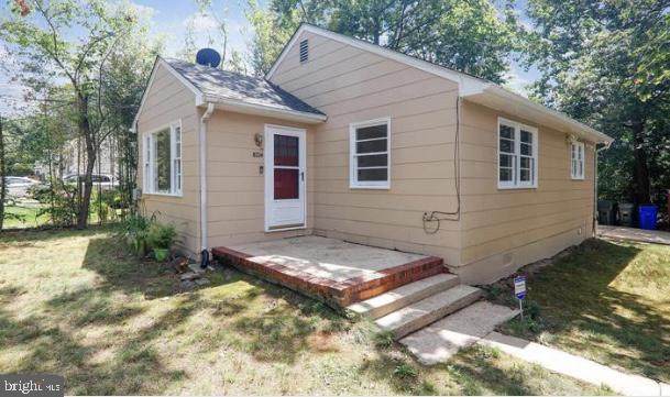 8714 36TH Avenue - Photo 1