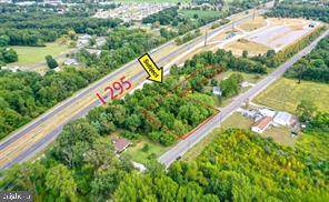 260 Pennsville Auburn Road - Photo 1