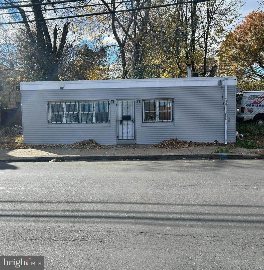 393-REAR Brunswick Avenue - Photo 1
