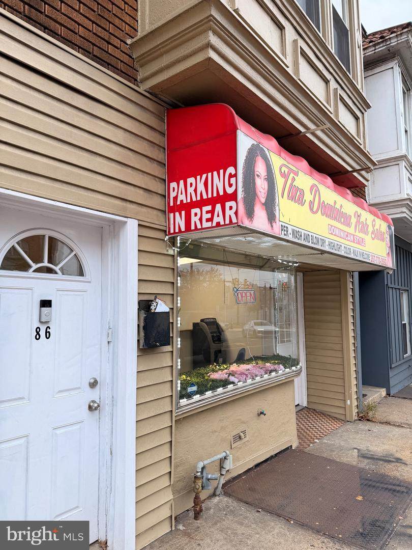 86 York Road - Photo 1