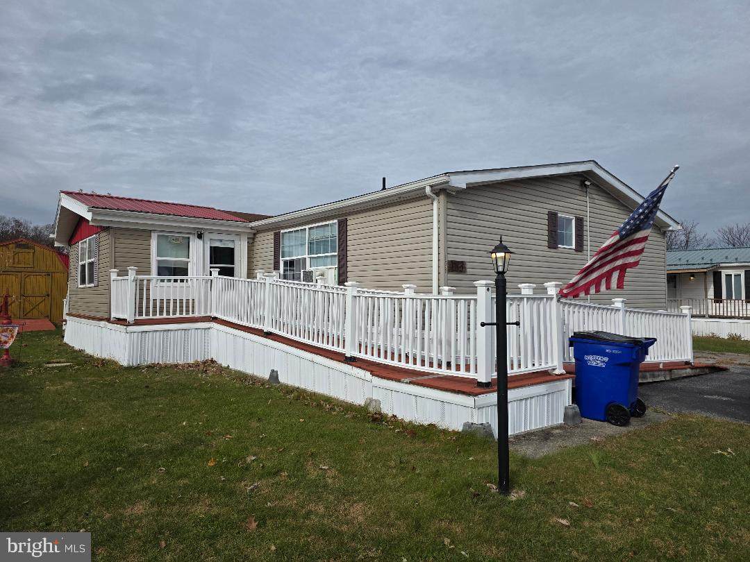 153 Sherwood Avenue - Photo 1