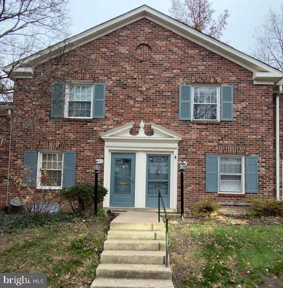 5915 Kingsford Road - Photo 1