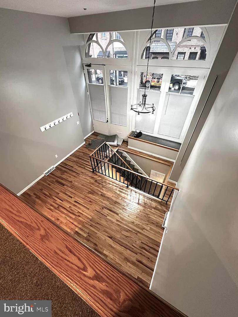 107 Arch Street - Photo 1