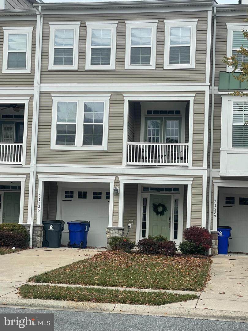 21235 Catalina Circle - Photo 1