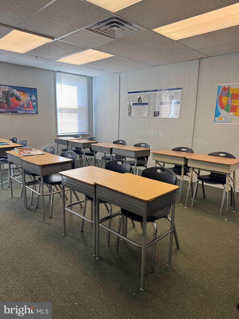 560 Stokes Road - Photo 1