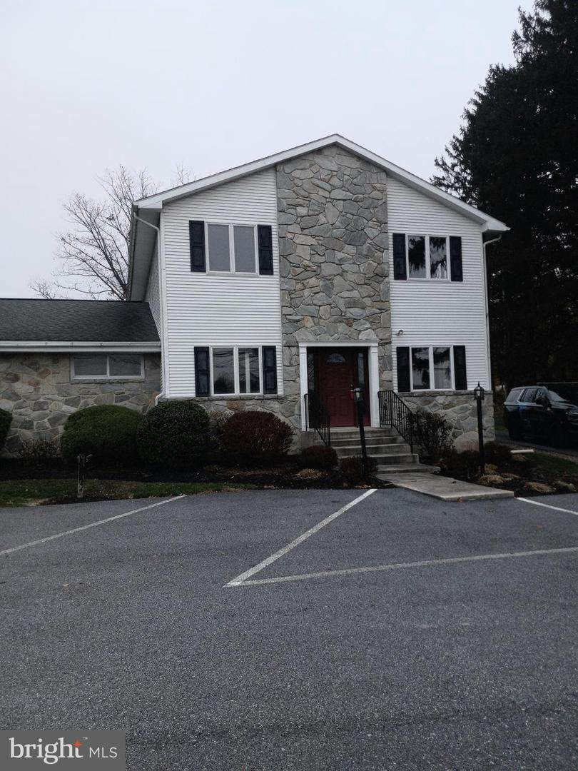 1402 Quentin Road - Photo 1