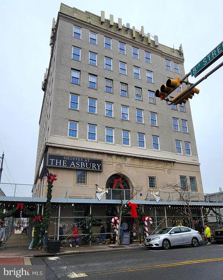 801 Asbury Avenue - Photo 1