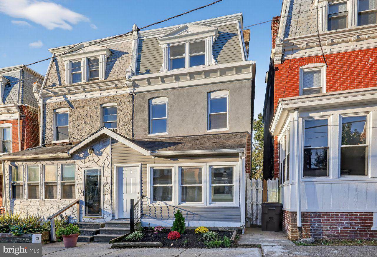 26 24TH Street - Photo 1