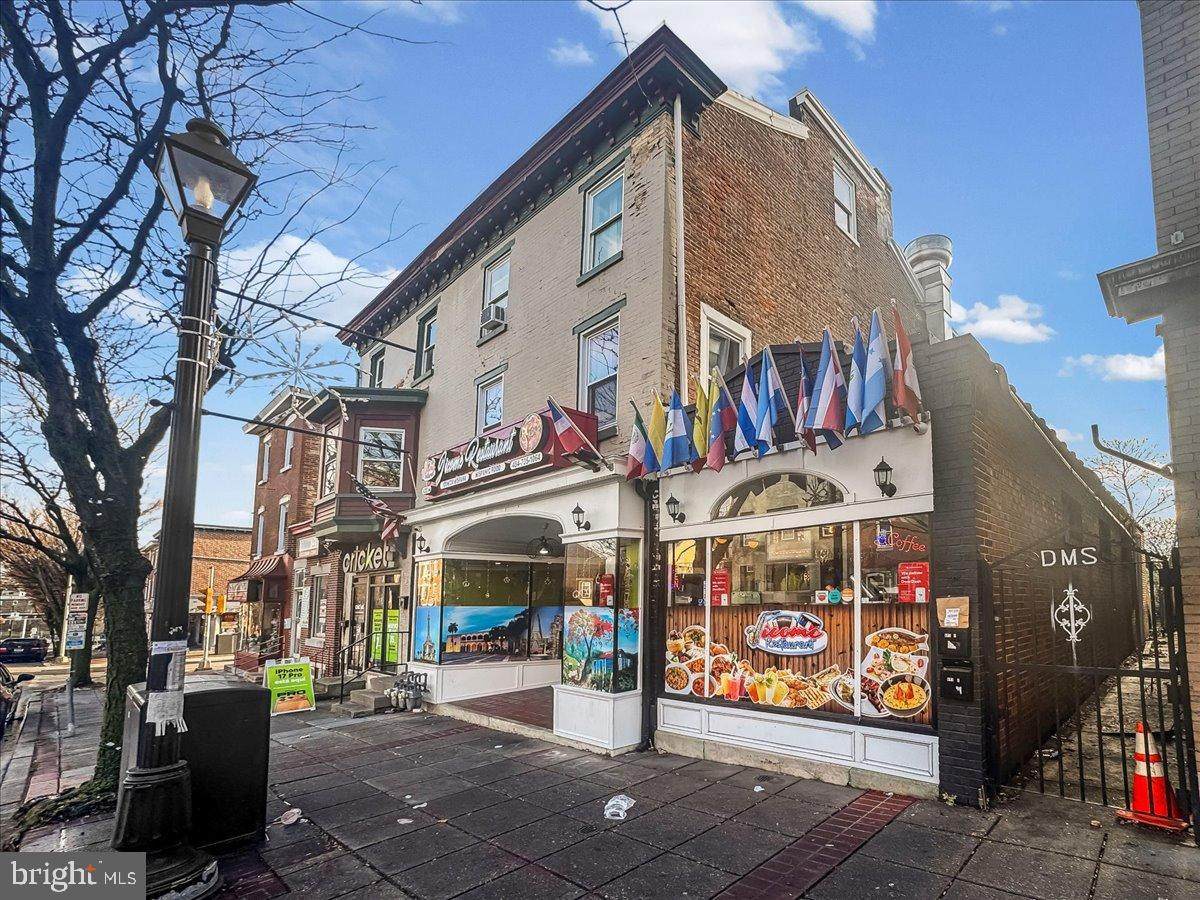 406 Marshall Street - Photo 1