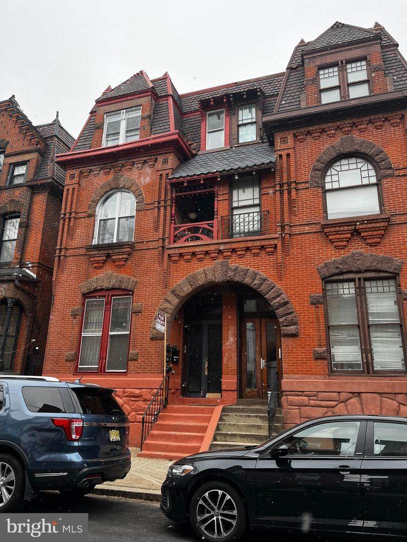 1512 17TH Street - Photo 1