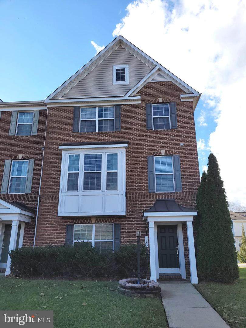 8 Cindy Lane - Photo 1