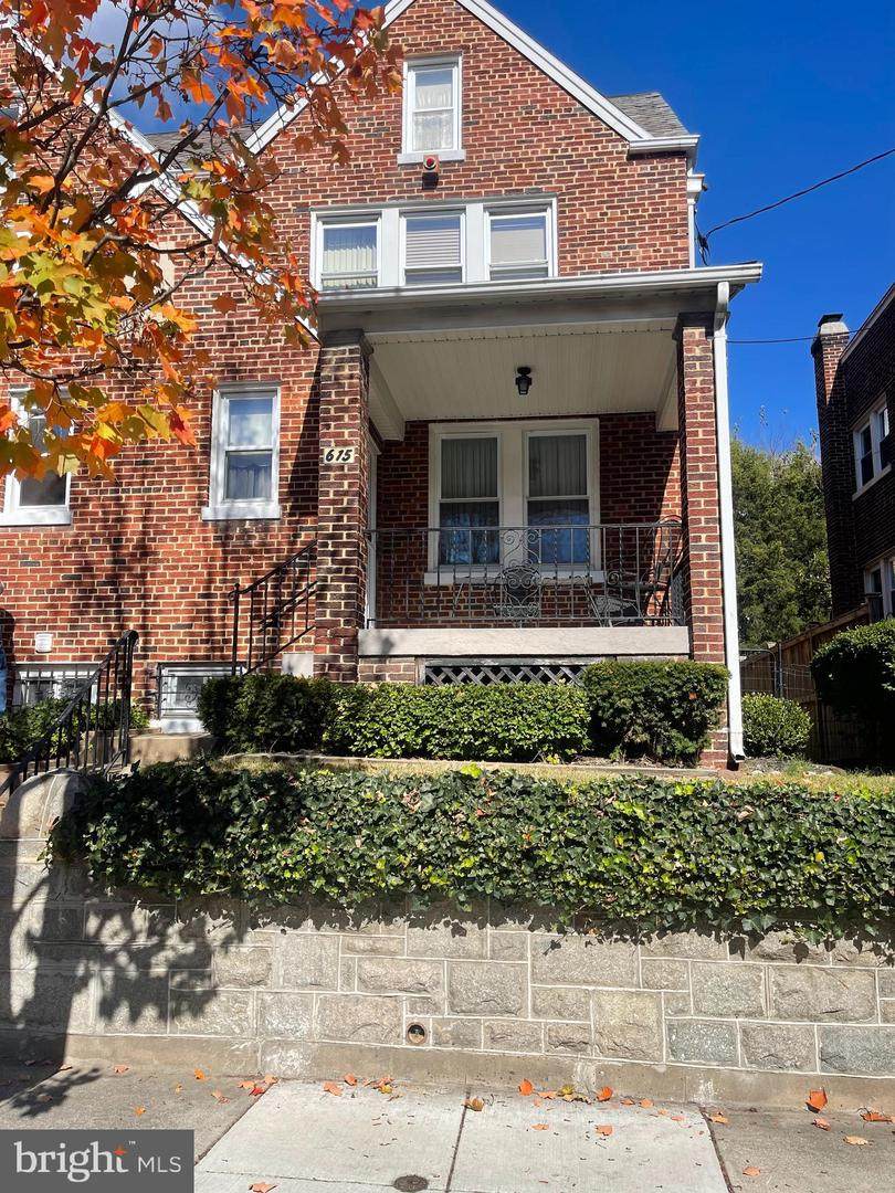 615 Powhatan Place - Photo 1