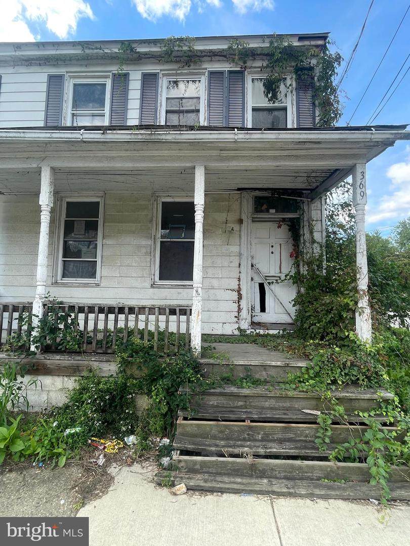 369 Broadway - Photo 1