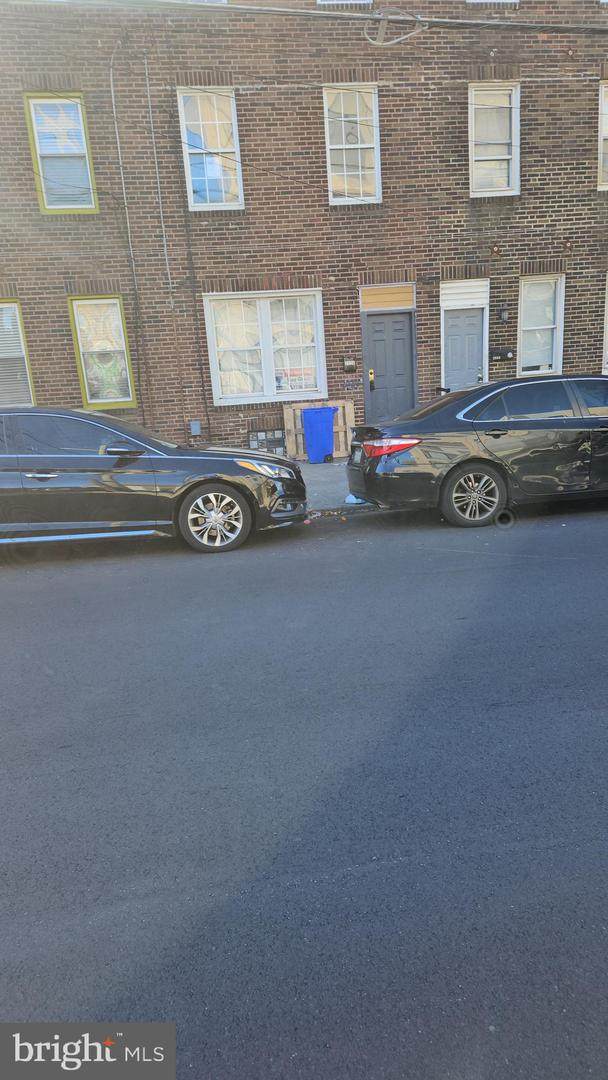 2020 Huntingdon Street - Photo 1