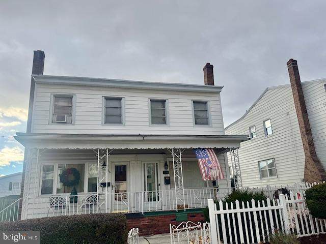 134 Middle - Photo 1