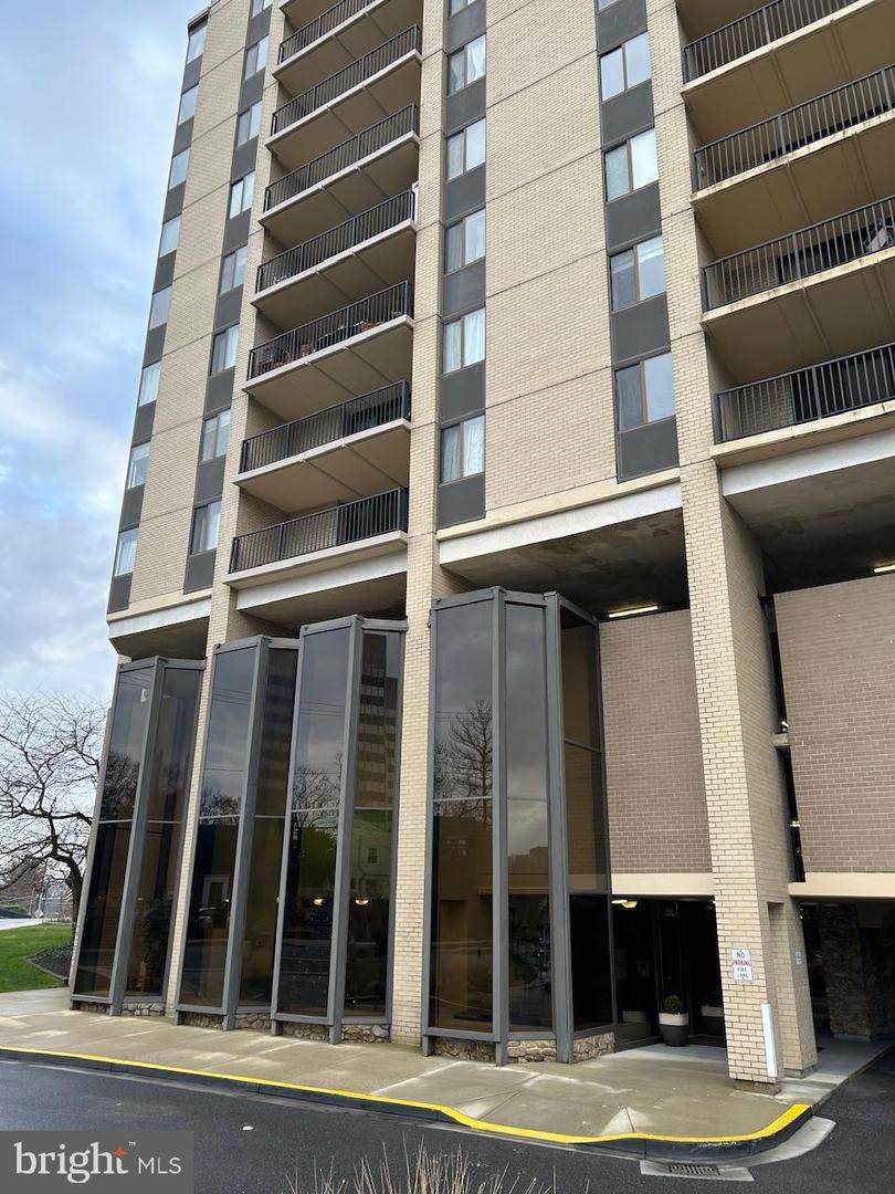 4242 East West Highway - Photo 1