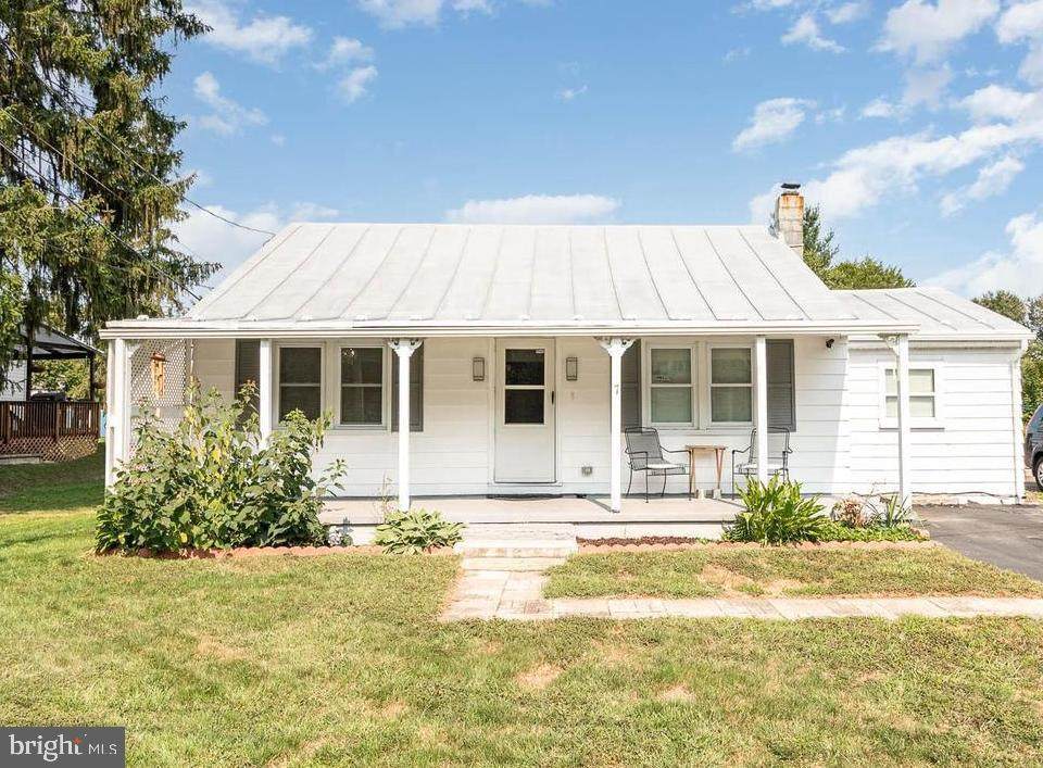 7 Orange Street - Photo 1