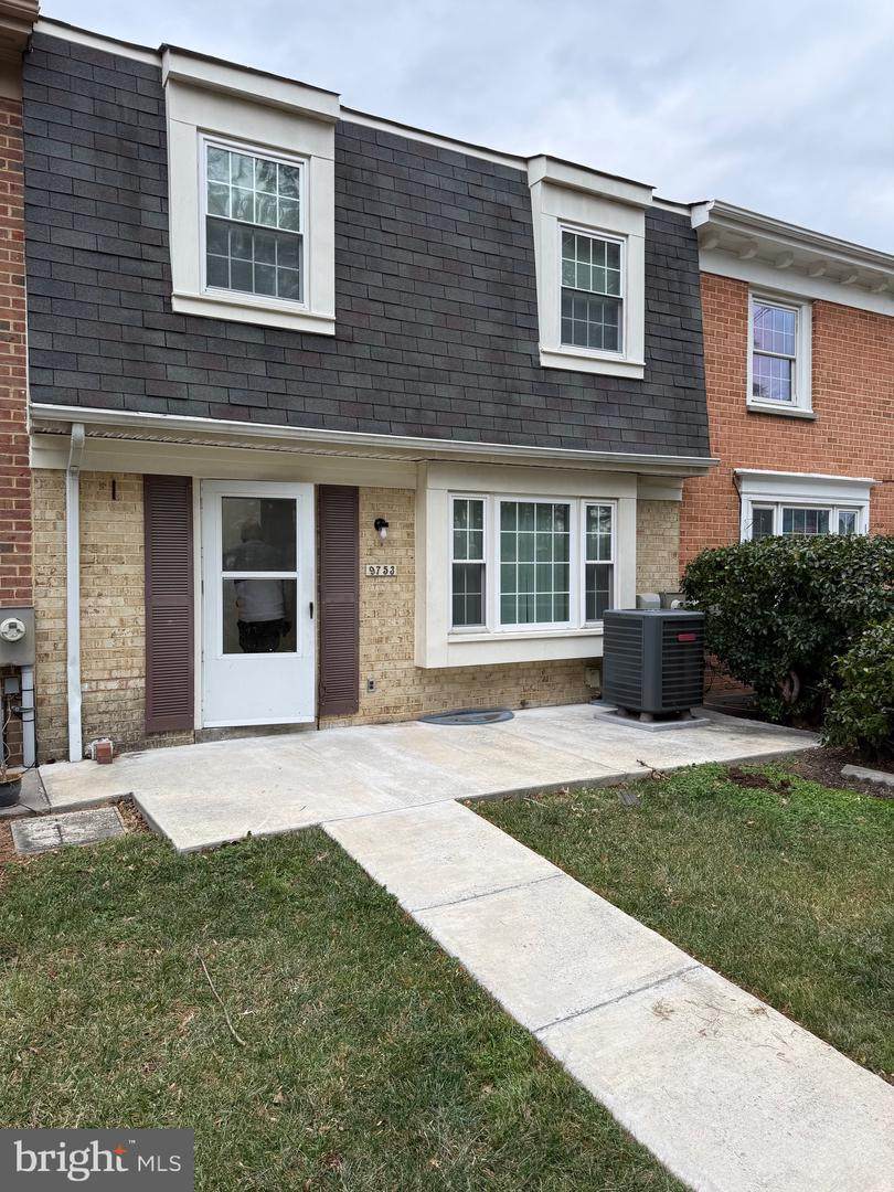 9753 Whiskey Run - Photo 1