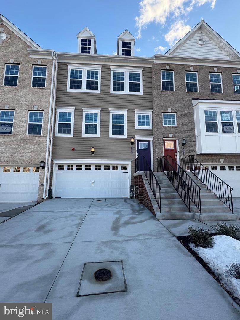 251 Swing Arc Ct - Photo 1