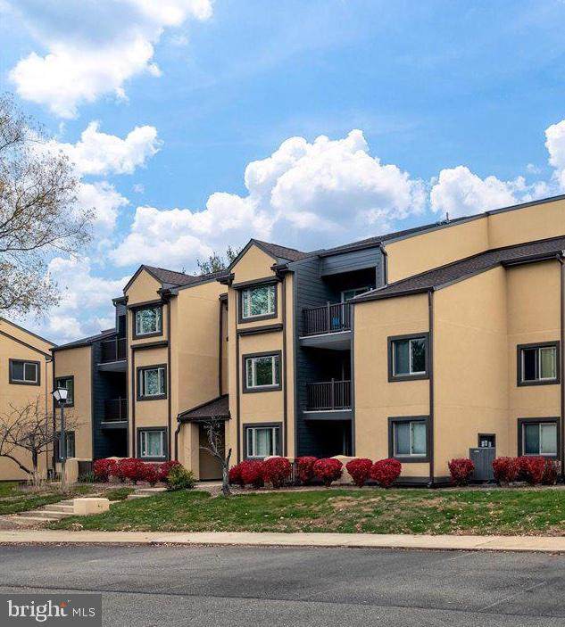 3121 Sayre Drive - Photo 1