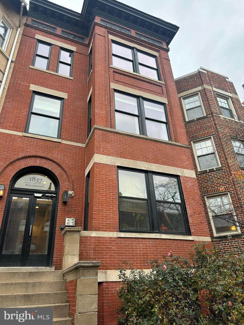 1837 Kalorama Road - Photo 1