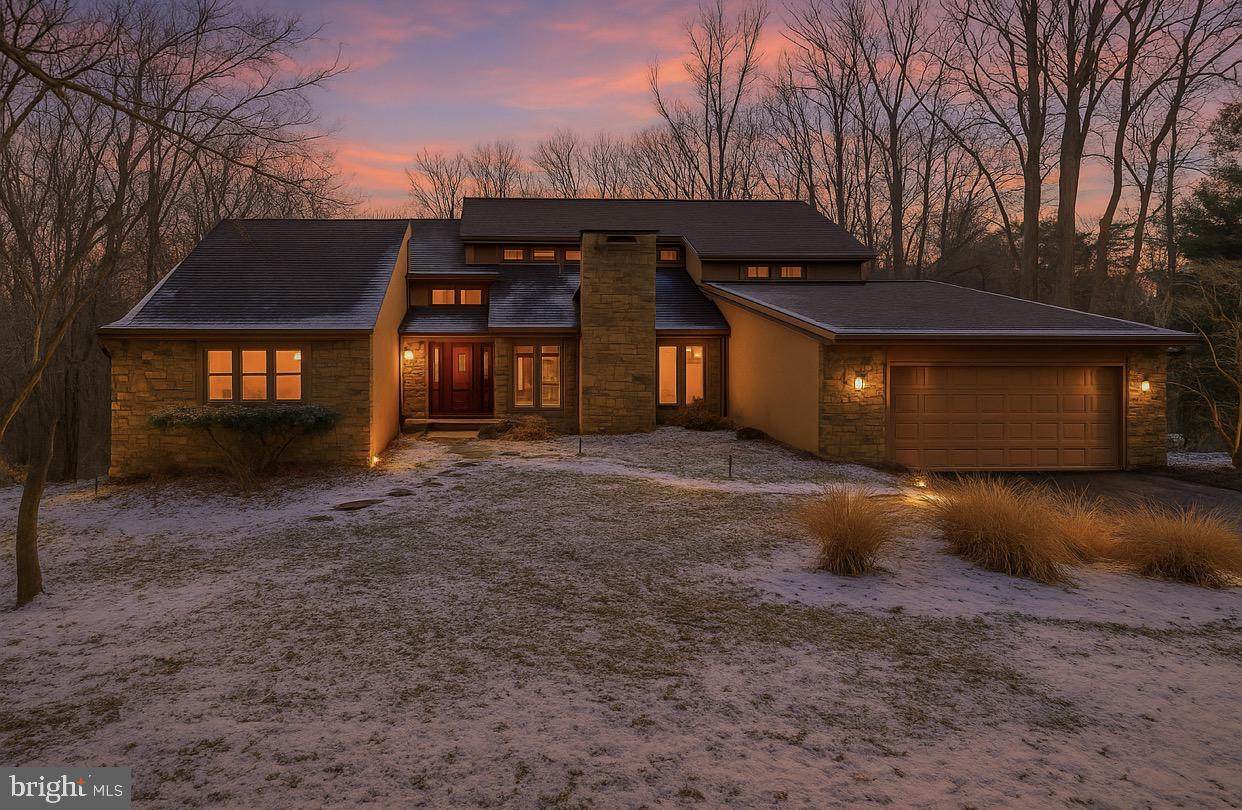 11095 Hidden Trail Drive - Photo 1