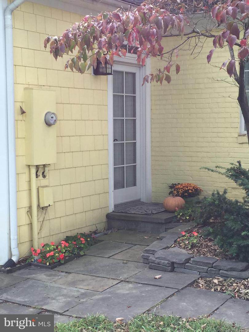 7805B Accotink Place - Photo 1