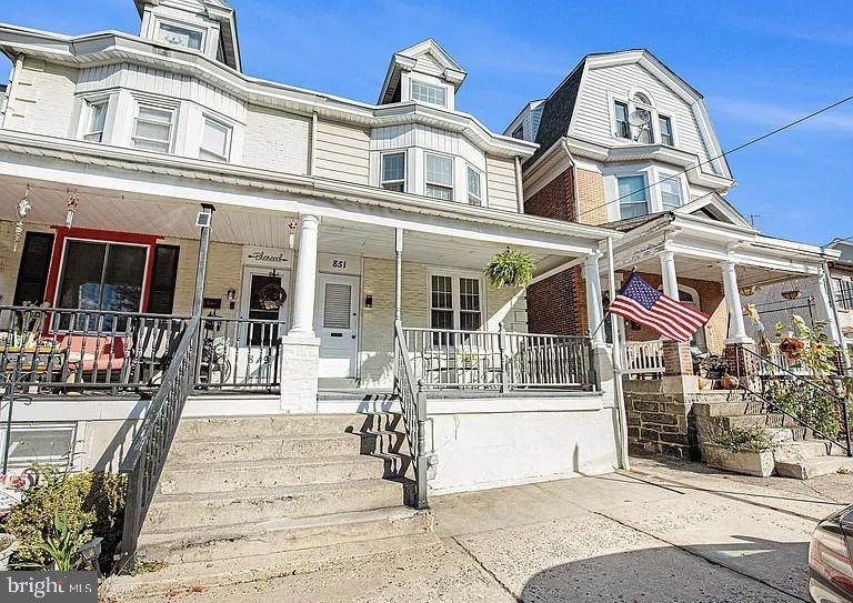 851 South Street - Photo 1