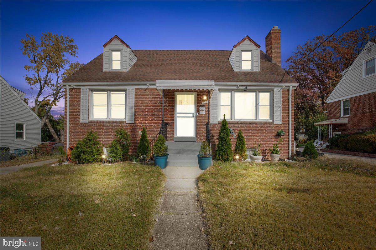 121 Onondaga Drive - Photo 1