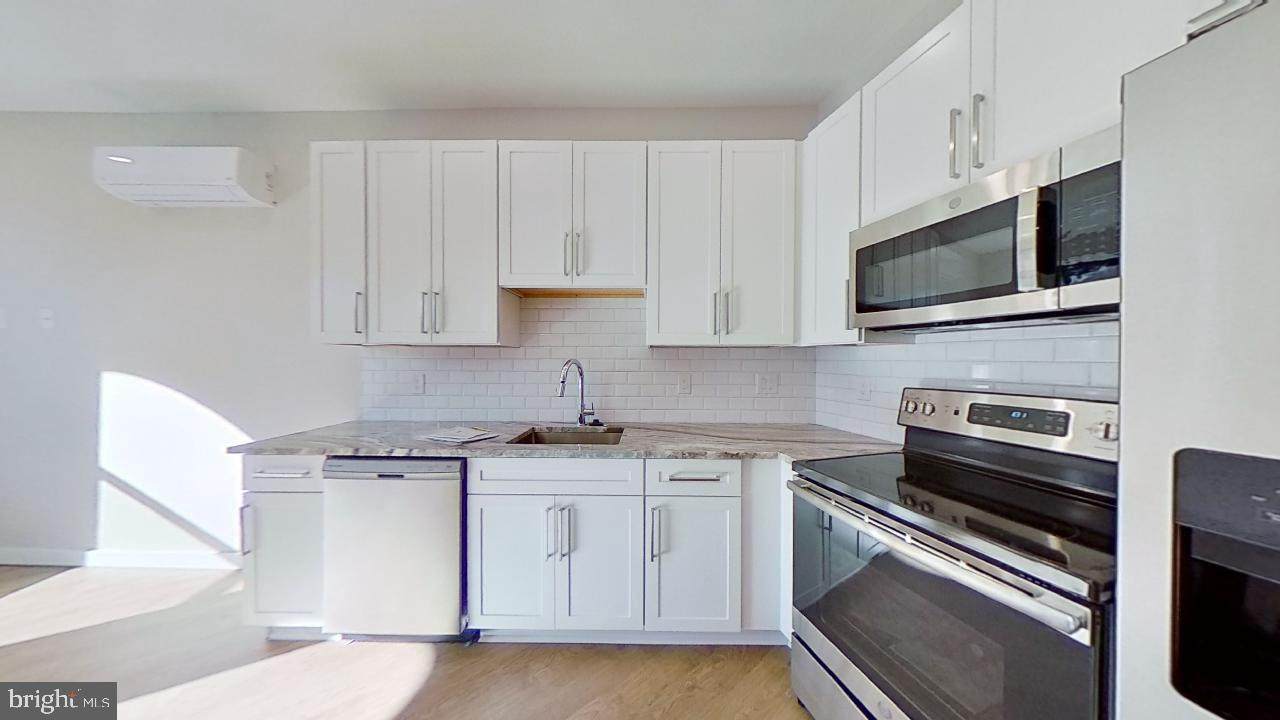 3859-61 Lancaster Avenue - Photo 1