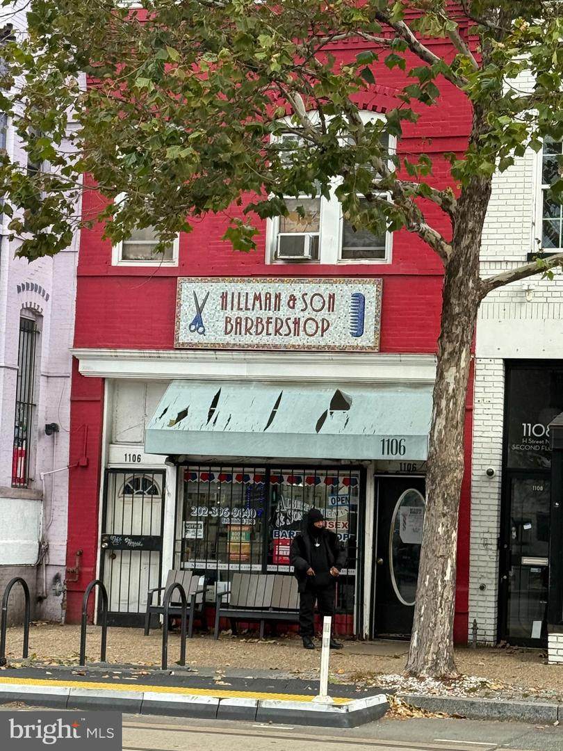 1106 H Street - Photo 1