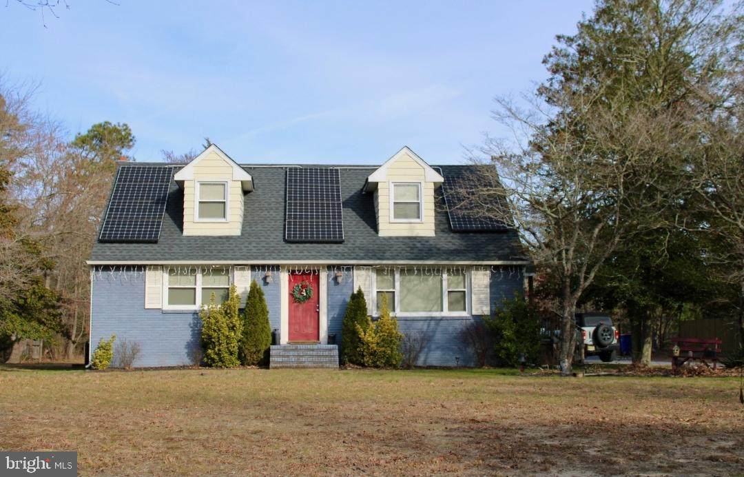 535 Carlton Avenue - Photo 1