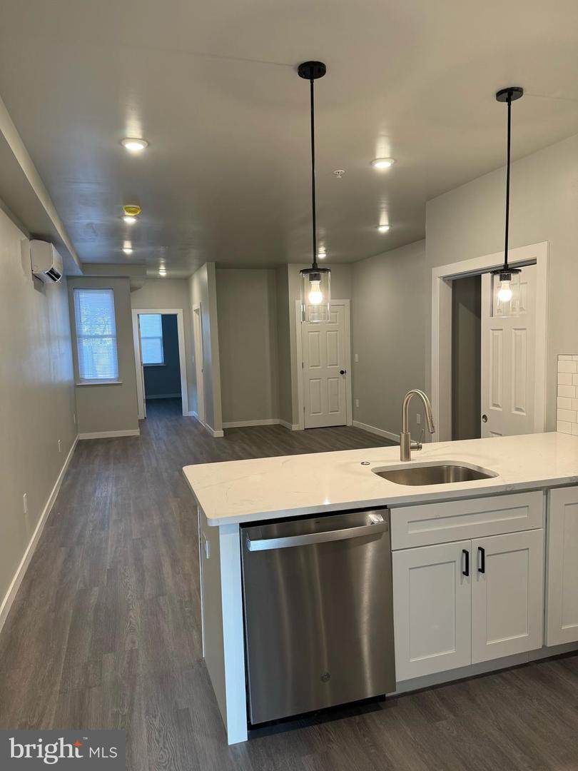 5813 Cedar Avenue - Photo 1