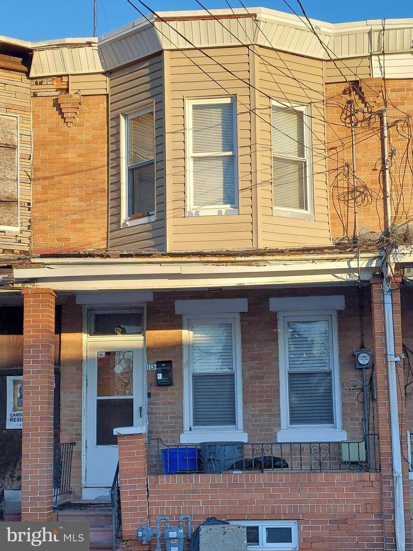 1183 Chestnut Street - Photo 1