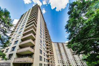 5225 Pooks Hill Road - Photo 1