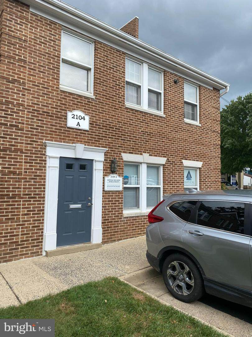 2104-A Gallows Road - Photo 1