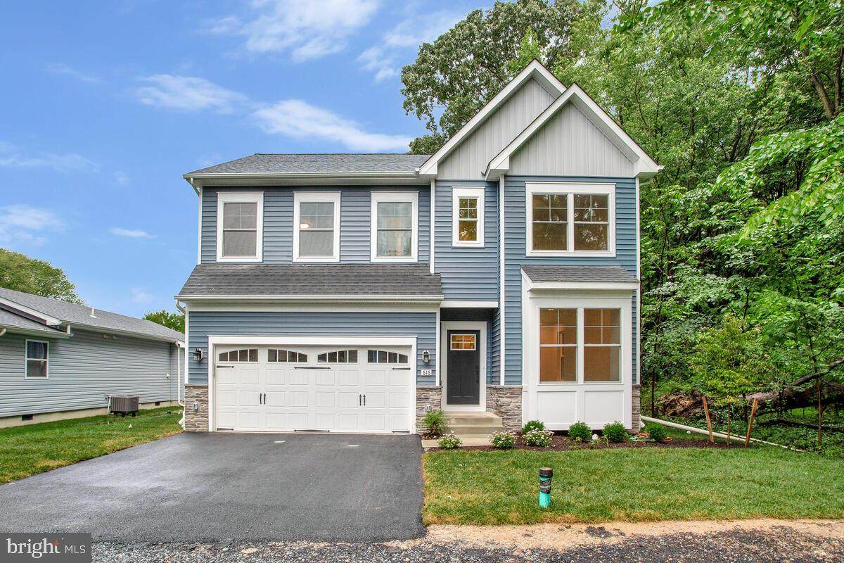 4908 Olive Street - Photo 1