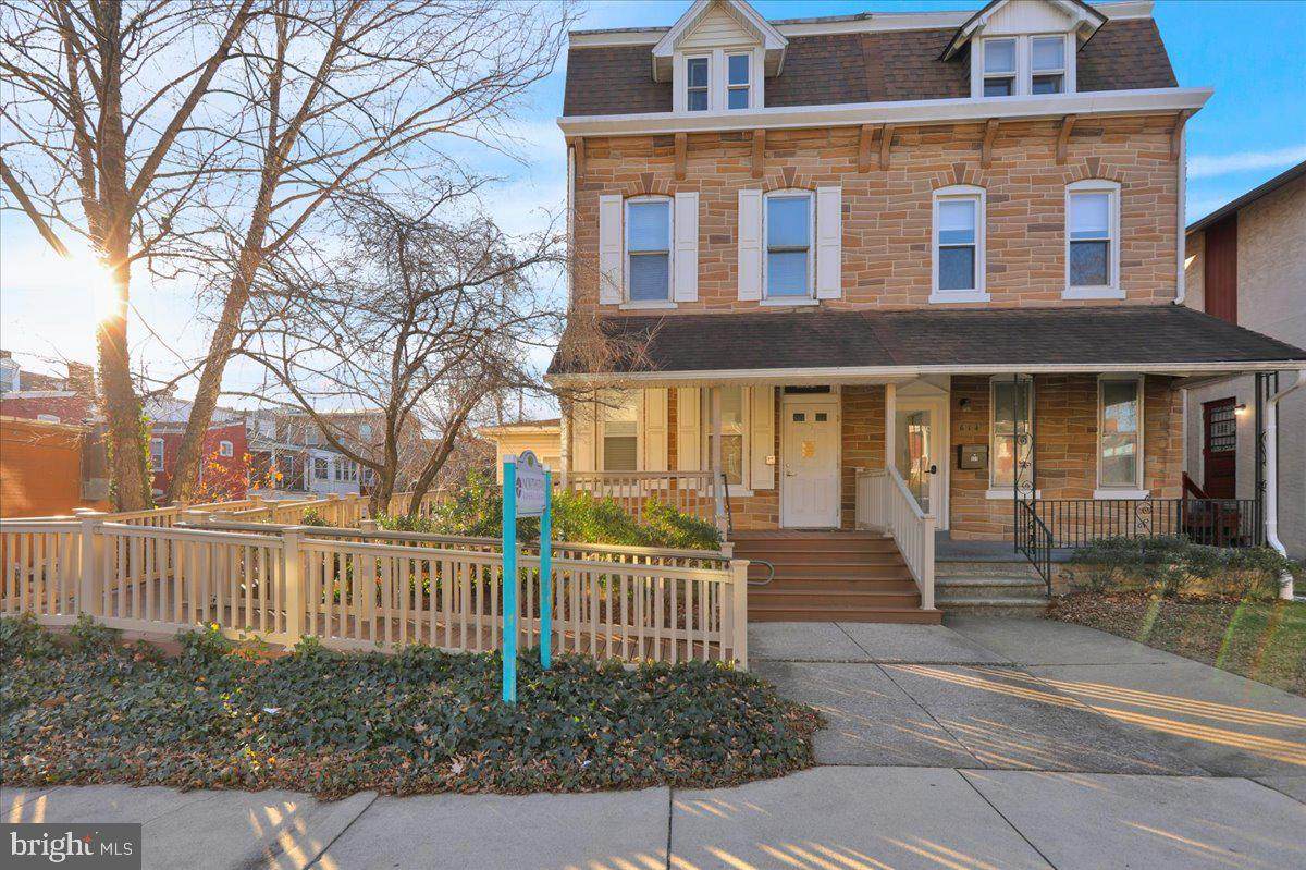 612 Reading Avenue - Photo 1