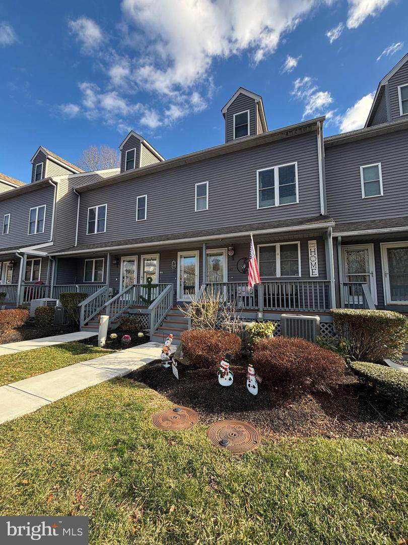 63 Isle Drive - Photo 1