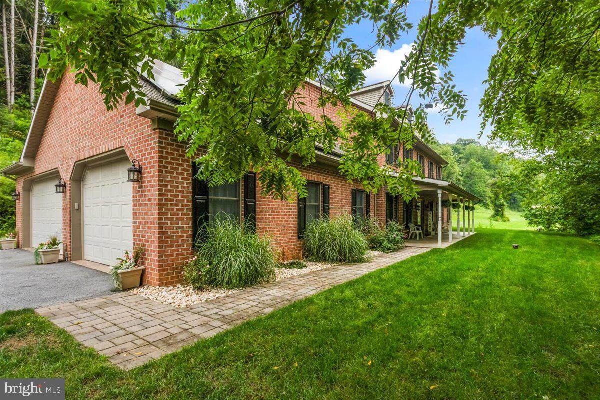 786 Arbor Drive - Photo 1