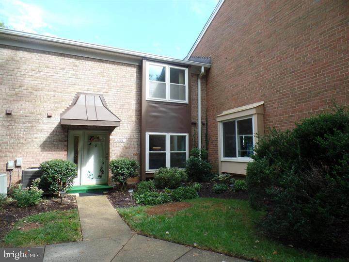 3699 Persimmon Circle - Photo 1