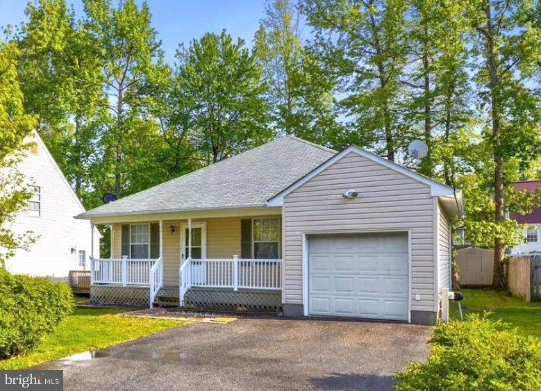 3629 10TH Street - Photo 1