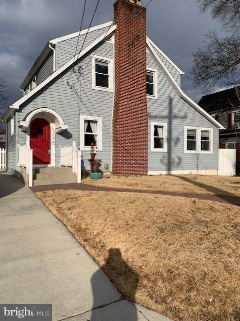 4718 Ruatan Street - Photo 1