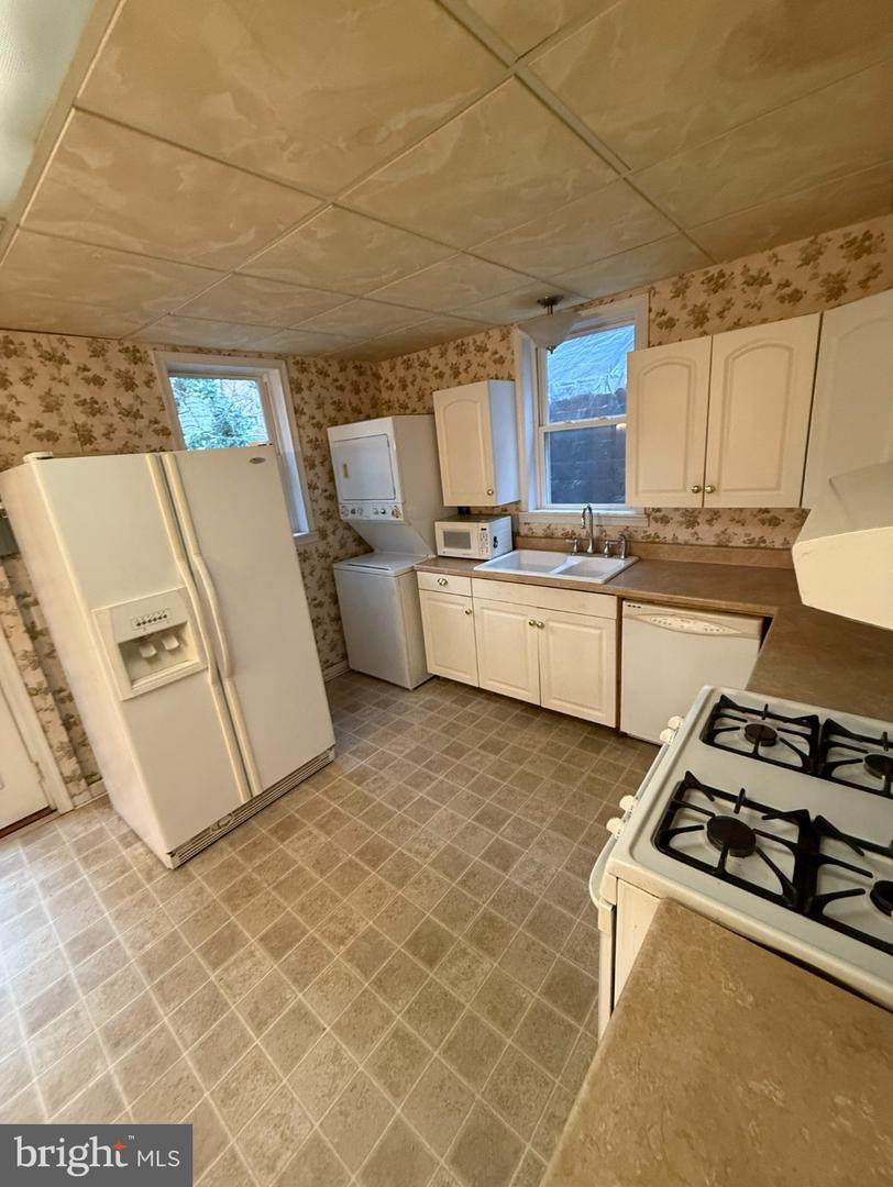 15 Lee Street - Photo 1