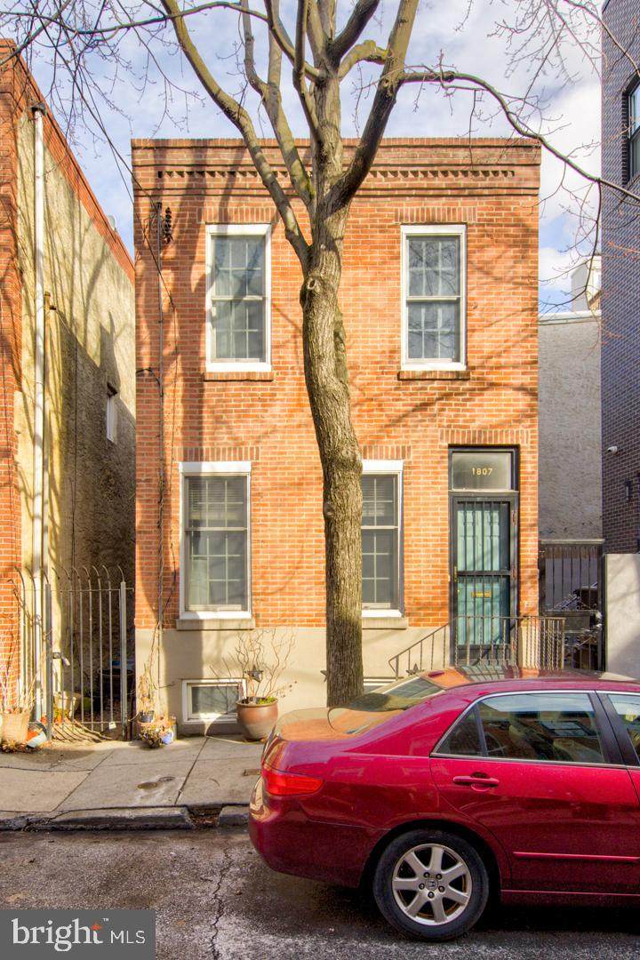 1807 Pemberton Street - Photo 1