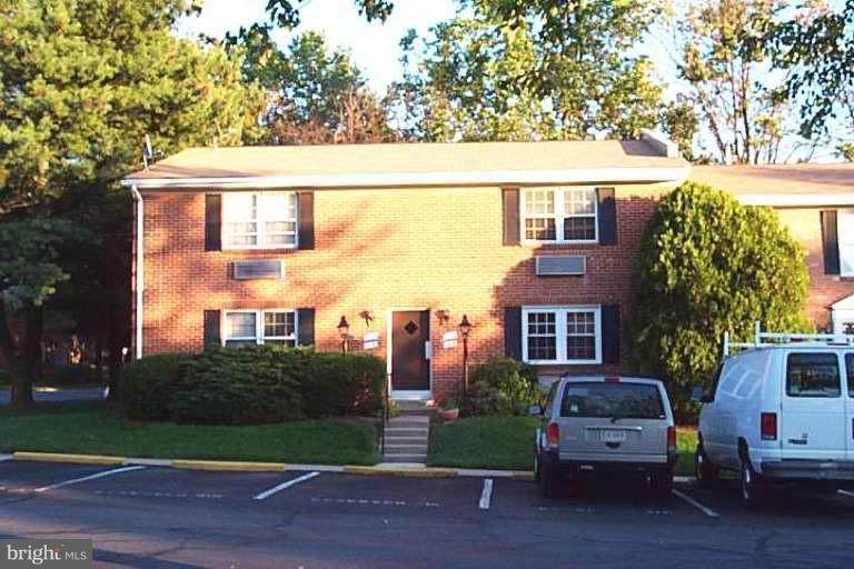 110 College Drive - Photo 1